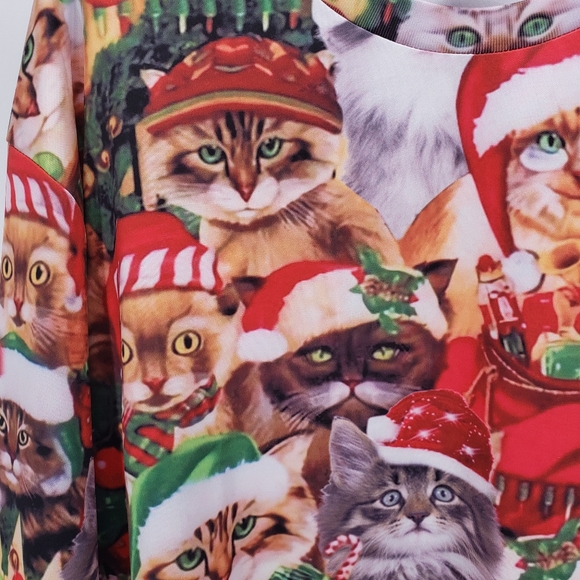 2/40⭐SOLD⭐Christmas Pre-Shrunk Sweater - Picture 8 of 9